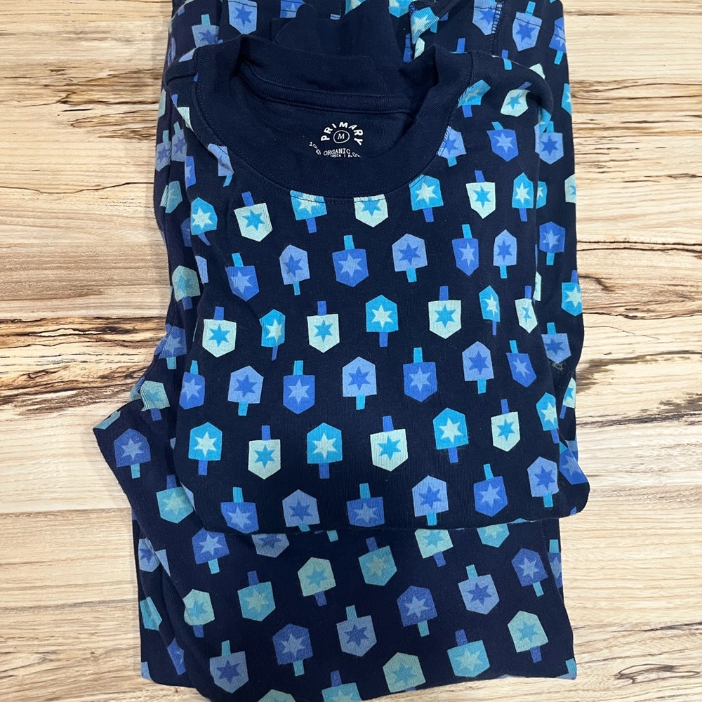 Primary Organic Cotton Blue Dreidel Hanukkah Pattern Long Sleeve Jogger Pajamas